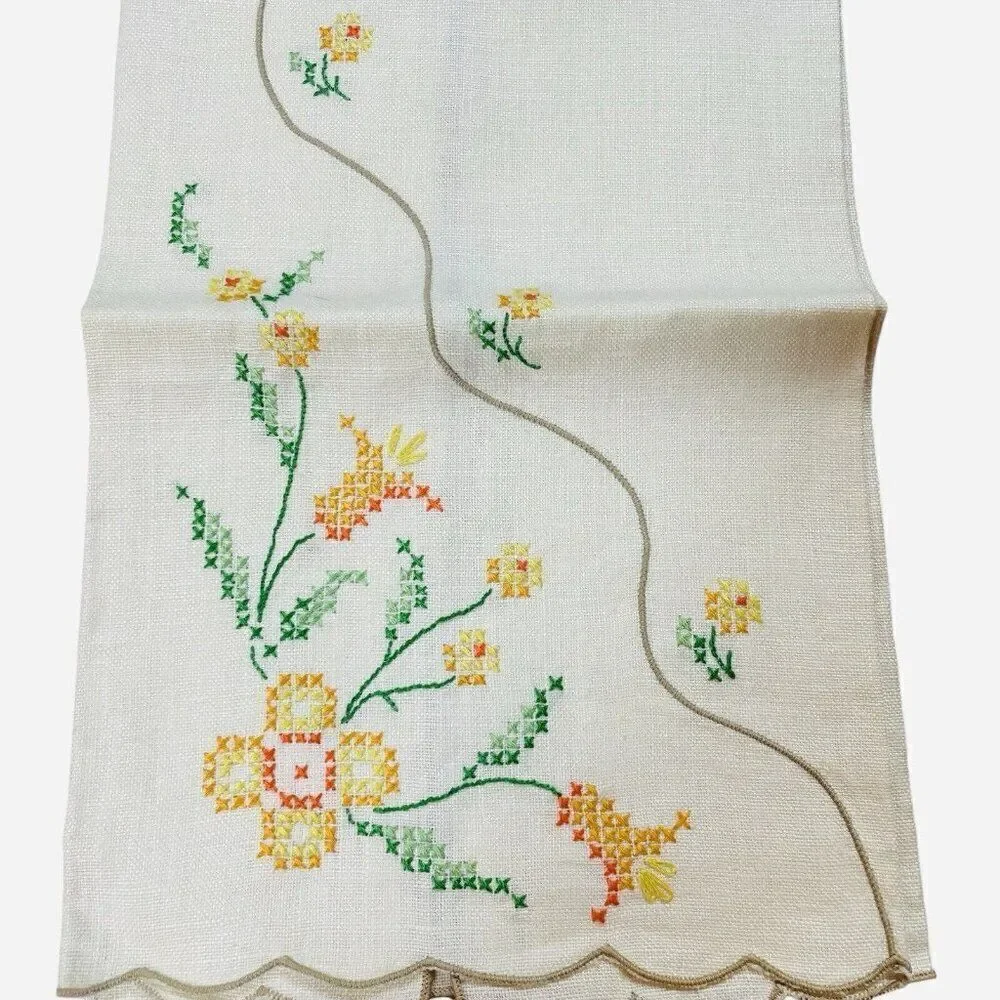 Vintage Embroidered Yellow Orange Flower Linen Tea Towels Set 2 Floral 19 x 12